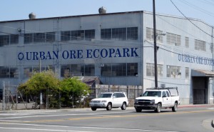Street view of the Urban Ore Eco Park warehouse